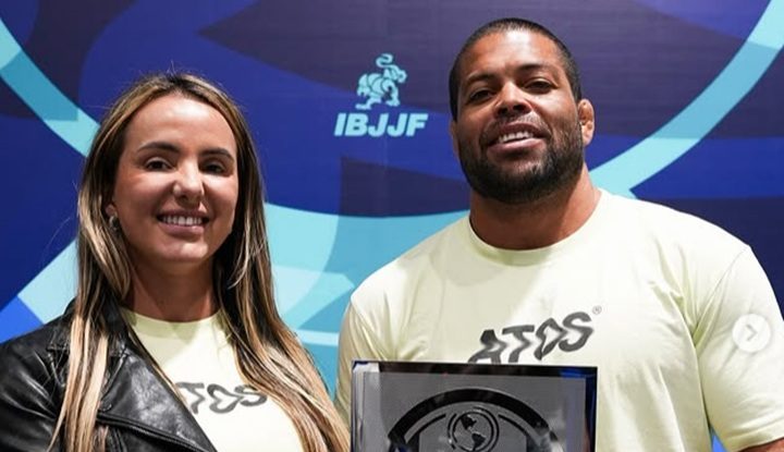 Atos anuncia separação imediata e indefinida de ambos, aciona investigação independente e tenta conter crise gerada por denúncia de assédio (Foto: Reprodução/Instagram)