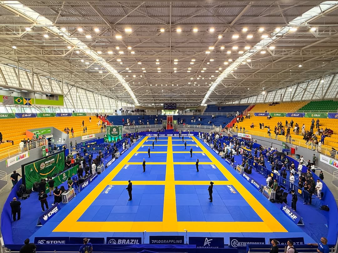 Brasileiro de Jiu-Jitsu acontece em Barueri (SP) e reúne grandes nomes do esporte (Foto: CBJJ)