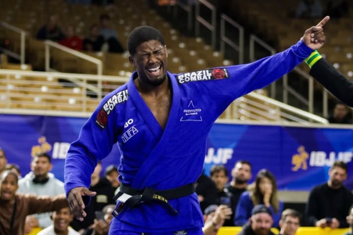 Faixa-preta de Jiu-Jitsu, Felipe Assis celebra conquista histórica, valoriza o processo e projeta novos desafios rumo ao Mundial (Foto: Divulgação/IBJJF)