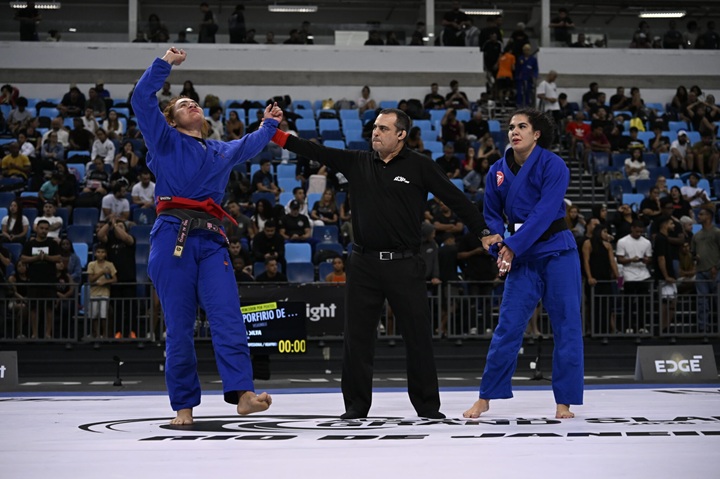 Tayane Porfírio foi um dos destaques do Abu Dhabi Grand Slam de Jiu-Jitsu no Rio (Foto: Marcell Fagundes/Divulgação AJP)