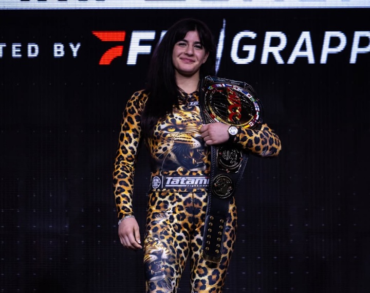Aos 19 anos, norte-americana Helena Crevar se tornou a campeã mais jovem da história do ADCC (Foto: Reprodução/@adccworld)