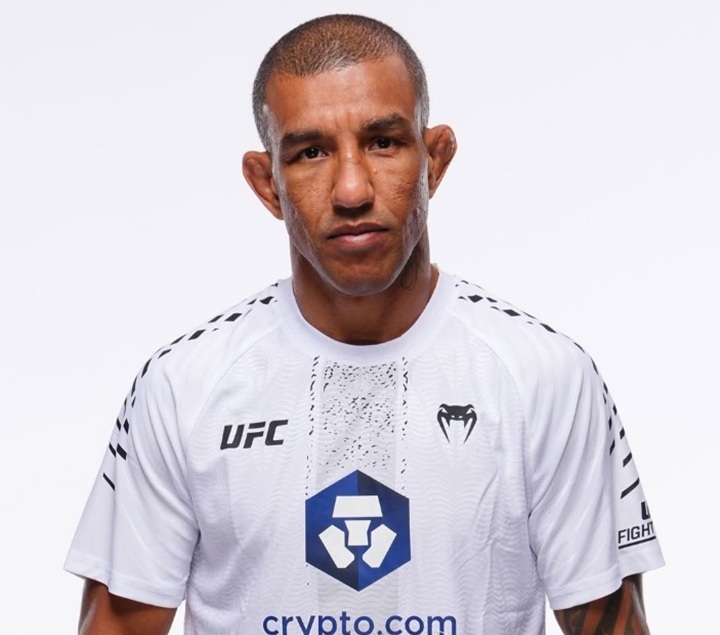 Raoni Barcelos tranquiliza fãs em primeira manifestação após sofrer mal súbito durante luta contra Raul Rosas Jr. e promete revelar mais detalhes (Foto: Reprodução/UFC)
