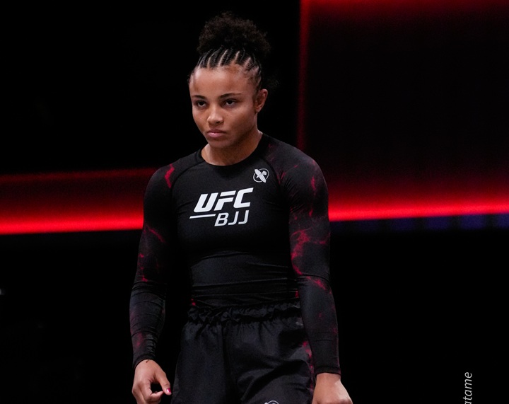 Cássia Moura vai enfrentar Adele Fornarino na grande final do GP peso-mosca feminino no UFC BJJ 12 (Foto: Dai Bueno)